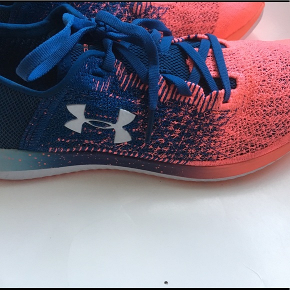 Ultra lightweight Under Armour Threadborne  athletic shoes women’s shoes 9 - Picture 7 of 11